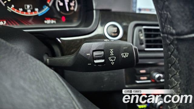 BMW 5시리즈 (F10), 2011 18