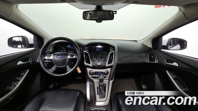 Ford 포커스 3세대, 2013 7