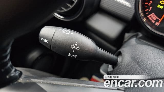 Mini Cooper 3세대, 2018 16