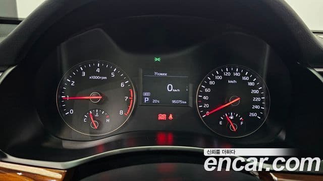 Kia All New K7 3.0 LPI Luxury (арендный автомобиль), 2016 8