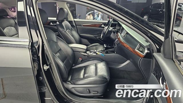 Kia All New K7 3.0 LPI Luxury (арендный автомобиль), 2016 12