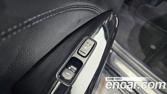 Kia All New K7 3.0 LPI Luxury (арендный автомобиль), 2016 17