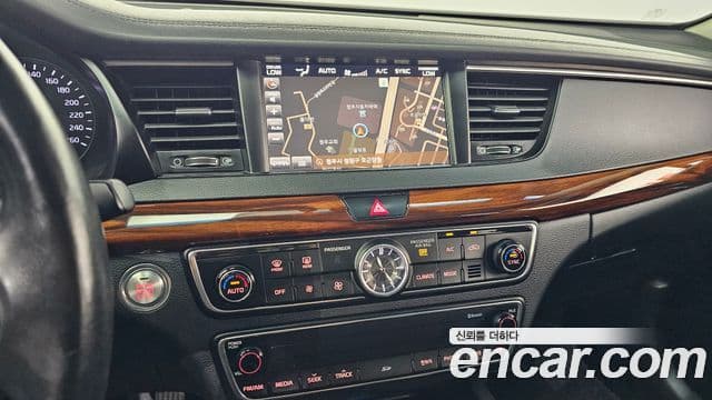 Kia All New K7 3.0 LPI Luxury (арендный автомобиль), 2016 18