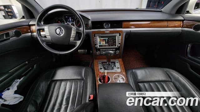 Volkswagen 페이톤 VW611, 2012 7