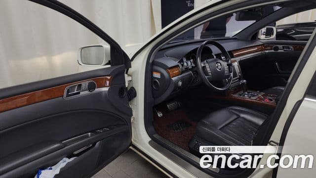 Volkswagen 페이톤 VW611, 2012 10