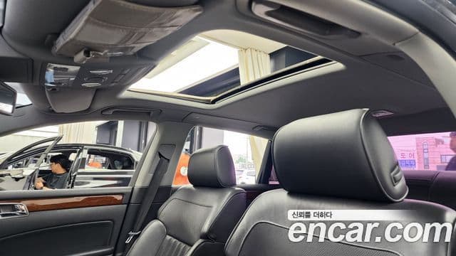 Volkswagen 페이톤 VW611, 2012 19