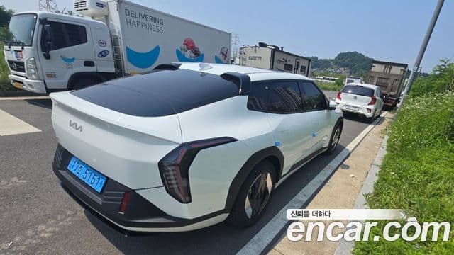 Kia EV4 Earth, 2026 6