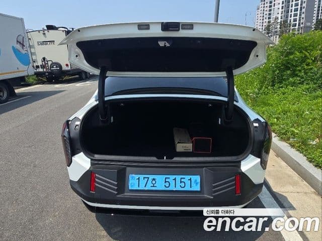 Kia EV4 Earth, 2026 17