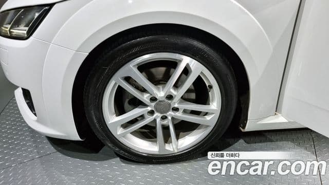 Audi TT (8S) купе 45 TFSI Quattro, 2016 все фото