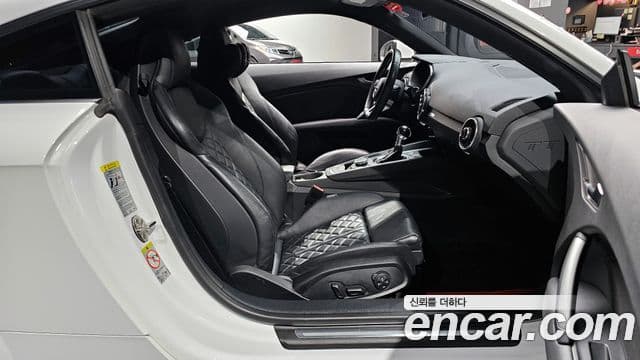 Audi TT (8S) купе 45 TFSI Quattro, 2016 10