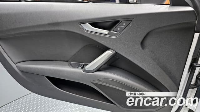 Audi TT (8S) купе 45 TFSI Quattro, 2016 14