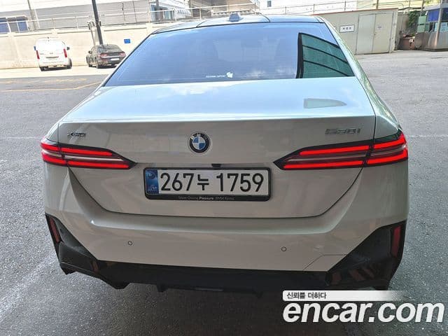 BMW 5시리즈 (G60) 530i xDrive M Sport, 2025 6