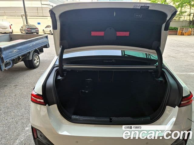 BMW 5시리즈 (G60) 530i xDrive M Sport, 2025 8