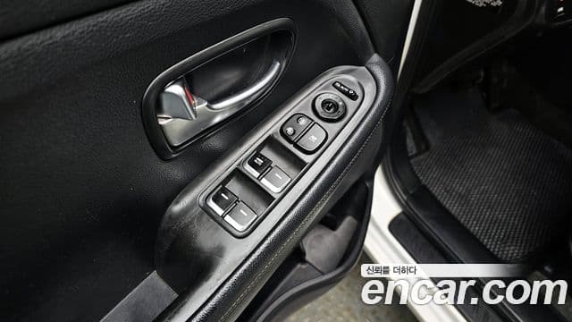 Kia All New Carens Prestige, 2016 14