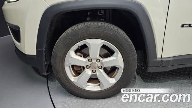 Jeep Compass 2세대 2.4 Limited AWD, 2019 все фото