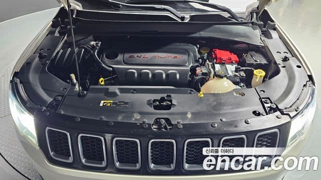 Jeep Compass 2세대 2.4 Limited AWD, 2019 6