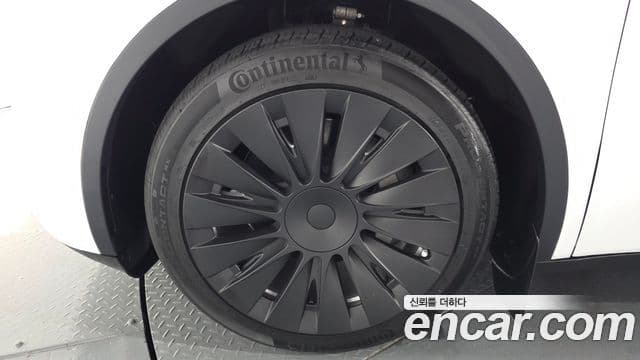 Tesla модель Y Long Range AWD, 2022 все фото