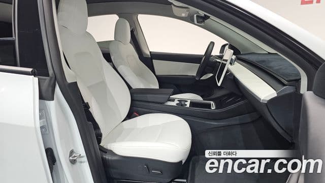 Tesla модель Y Long Range AWD, 2022 10