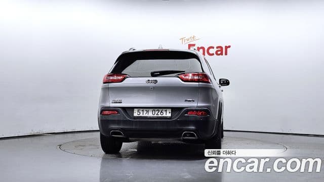 Jeep Cherokee(KL) 2.2 дизель Longitude AWD, 2016 4