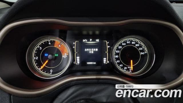 Jeep Cherokee(KL) 2.2 дизель Longitude AWD, 2016 8