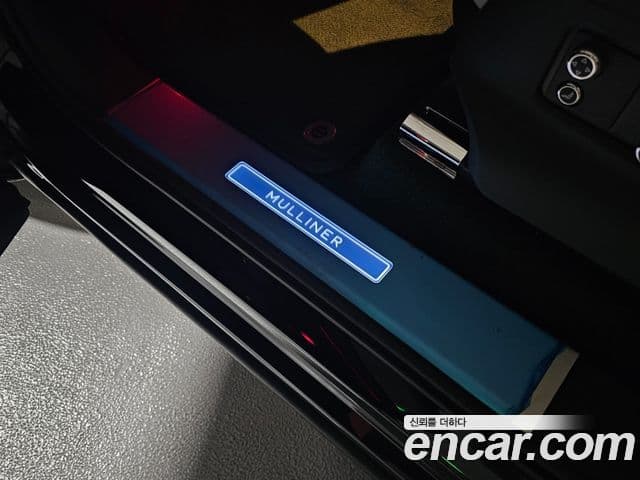 Bentley Bentayga 4.0 V8 EWB Mulliner, 2024 20