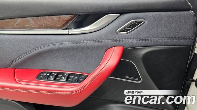 Maserati Levante 3.0 AWD GranLusso, 2017 14