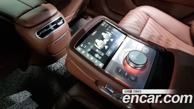 Genesis G90 (RS4) бензин 3.5 турбо AWD, 2022 9