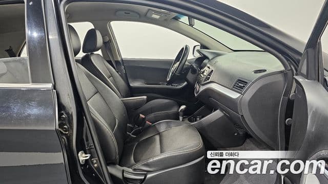 Kia All New Morning Luxury, 2015 10