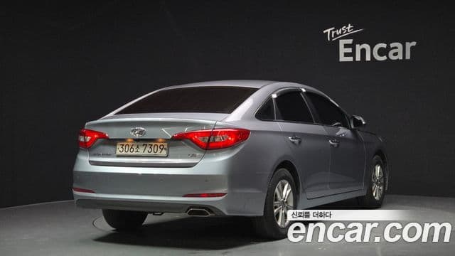 Hyundai LF Sonata Premium, 2017 2