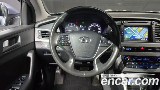 Hyundai LF Sonata Premium, 2017 14