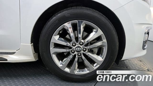 Kia All New Carnival VIP, 2018 все фото