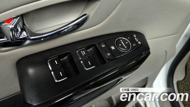 Kia All New Carnival VIP, 2018 17