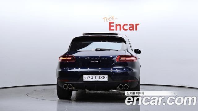 Porsche Macan 95B, 2017 4