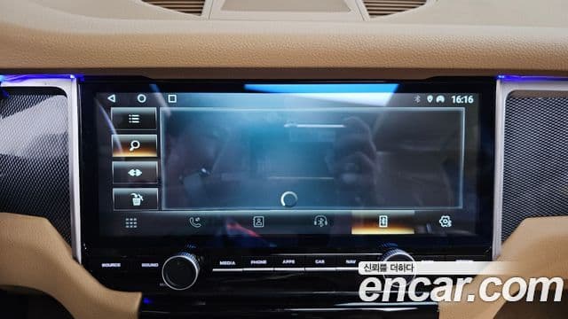 Porsche Macan 95B, 2017 14