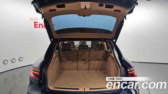 Porsche Macan 95B, 2017 20