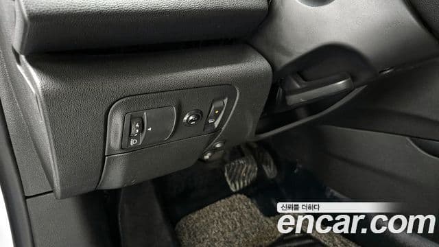 Renault Korea(Samsung) SM6 2.0 LPe SE (таксомоторный тип), 2019 16