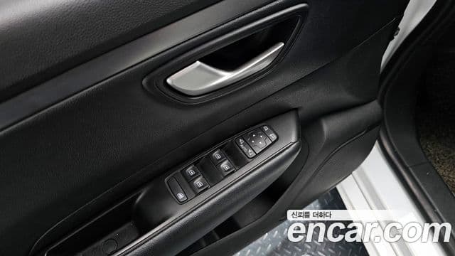 Renault Korea(Samsung) SM6 2.0 LPe SE (таксомоторный тип), 2019 18