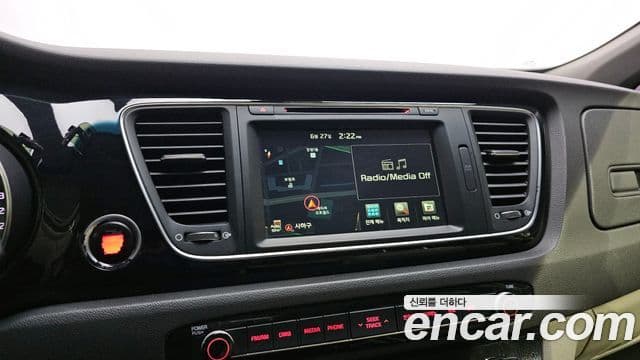 Kia All New Carnival Prestige, 2015 14