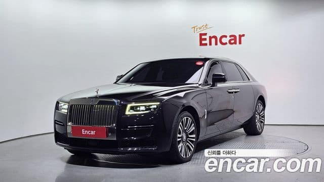 Rolls-Royce 고스트 2세대 6.7 EWB V12, 2021 1