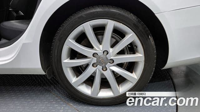 Audi New A4 B8, 2013 все фото