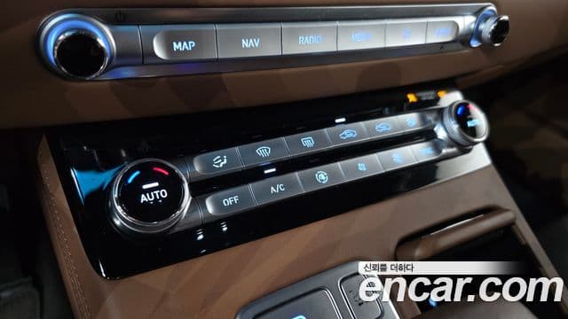 Genesis G90 Luxury, 2019 16