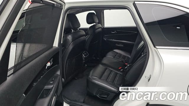 Kia All New Sorento Prestige, 2015 12