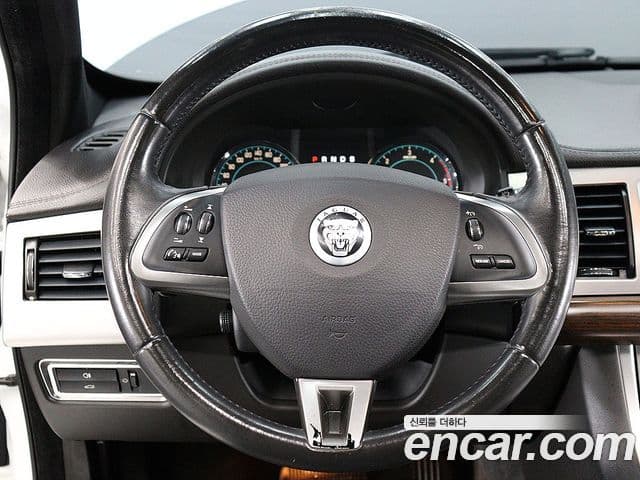 Jaguar New XF X250, 2013 16