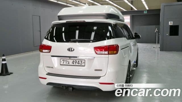 Kia All New Carnival Prestige, 2016 2