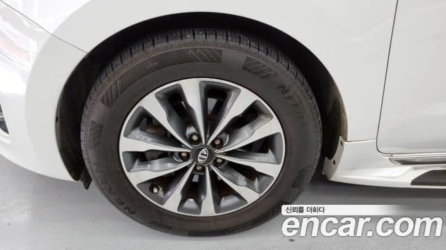 Kia All New Carnival Prestige, 2016 все фото