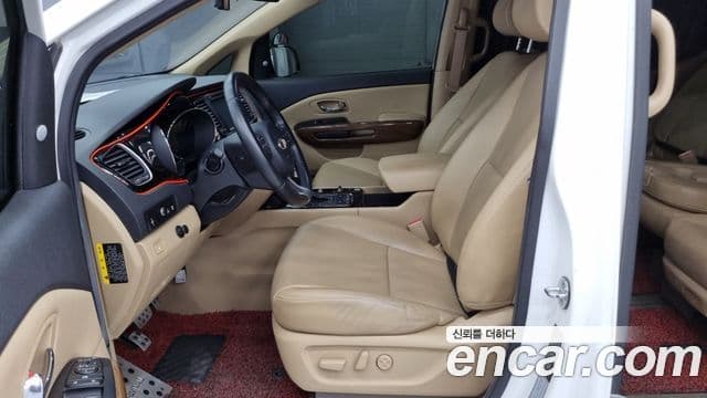 Kia All New Carnival Prestige, 2016 10