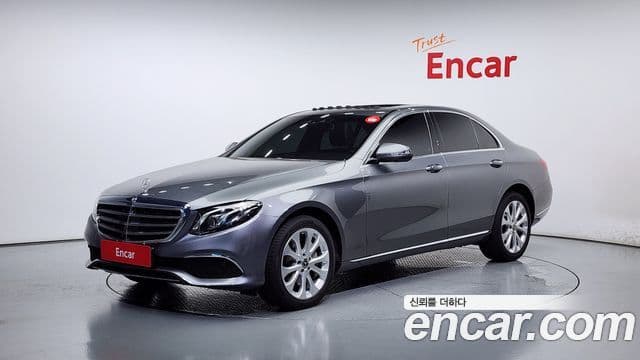 Mercedes-Benz E-класс W213 Exclusive, 2020 1