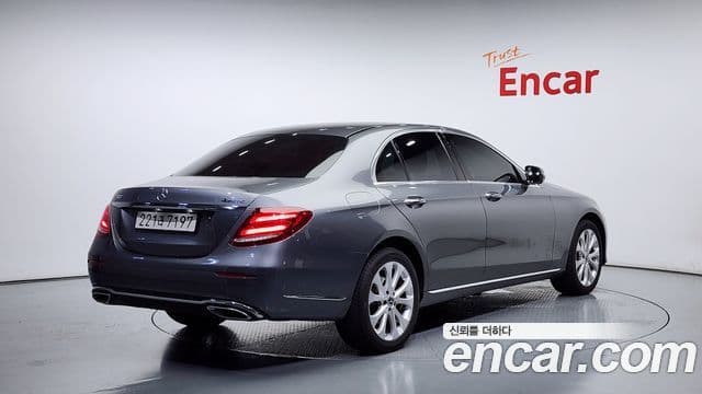 Mercedes-Benz E-класс W213 Exclusive, 2020 2