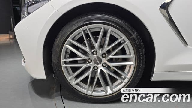 Genesis G70 Elite, 2020 все фото