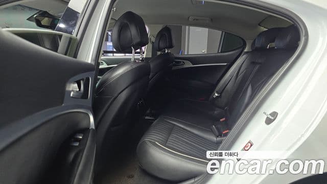 Genesis G70 Elite, 2020 13